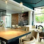 Hotel Doubletree By Hilton