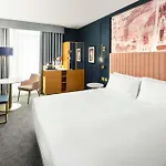 Doubletree By Hilton Hotel