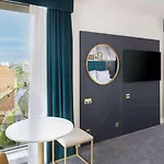Doubletree By Hilton 4*