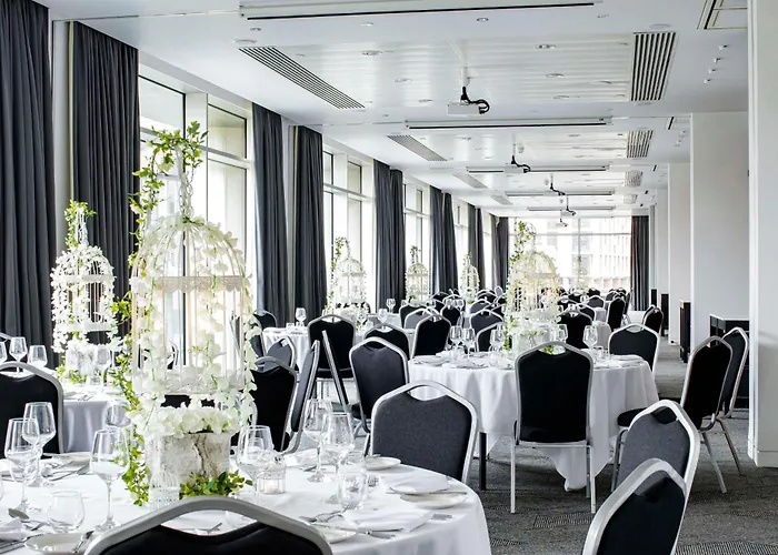 Doubletree By Hilton Hotel