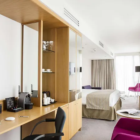 Hotel Doubletree By Hilton Leeds 4*