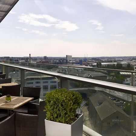 Doubletree By Hilton Leeds 4*