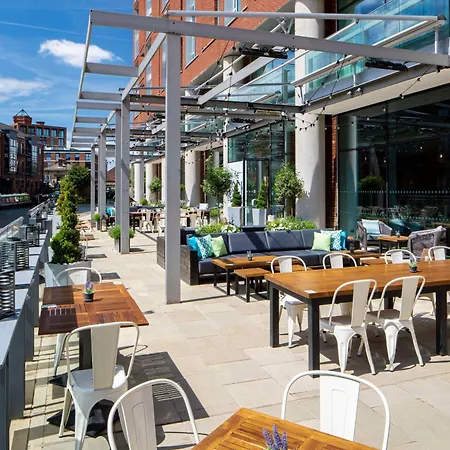 Doubletree By Hilton Leeds Hotel 4*