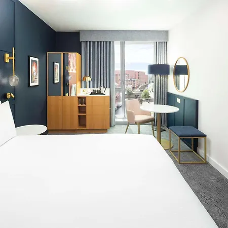 Doubletree By Hilton Leeds Hotel