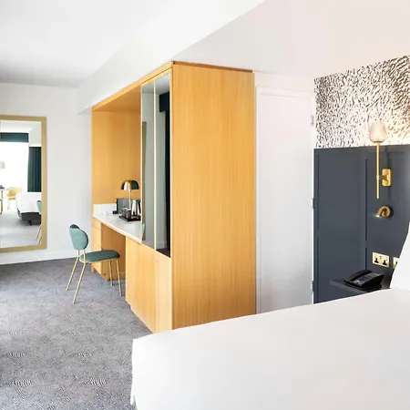 Hotel Doubletree By Hilton Leeds 4*