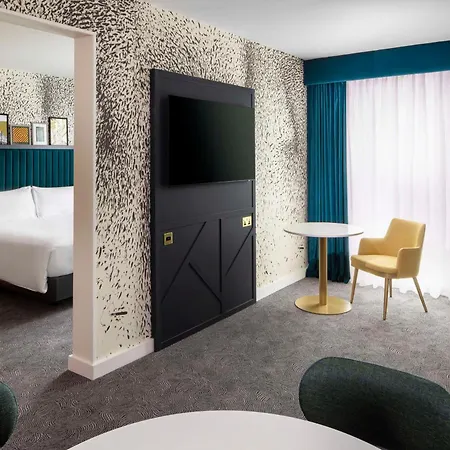 Hotel Doubletree By Hilton Leeds 4*