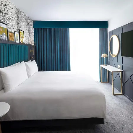 Doubletree By Hilton 4* לידס