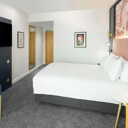 Hotel Doubletree By Hilton Leeds 4*
