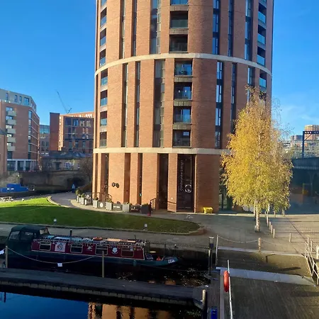 Doubletree By Hilton Leeds Hotel 4*