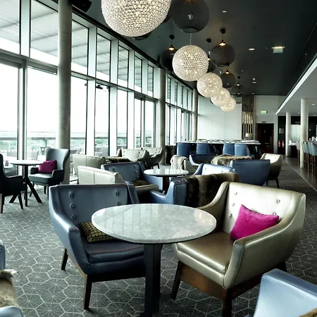 מלון Doubletree By Hilton