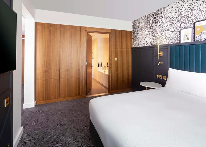 Doubletree By Hilton 4*