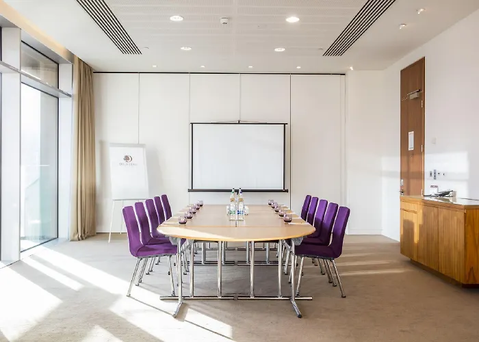 Otel Doubletree By Hilton 4*