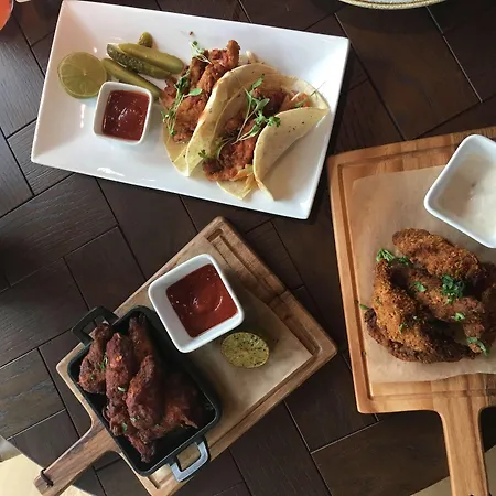 ホテル ダブルツリー　バイ　ヒルトン　リーズ リーズ