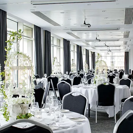 ダブルツリー　バイ　ヒルトン　リーズ ホテル