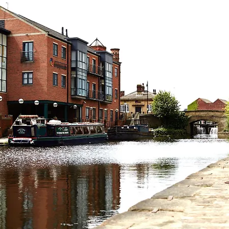 ダブルツリー　バイ　ヒルトン　リーズ 4*